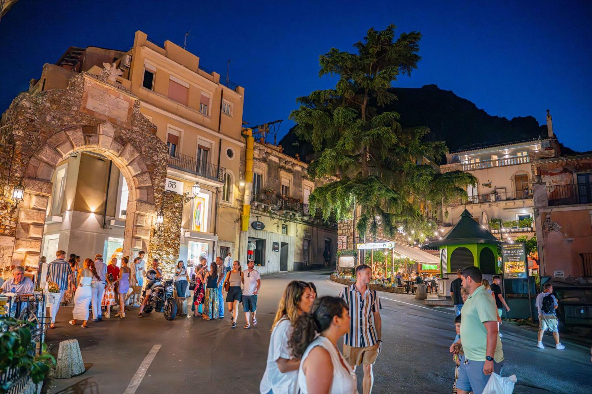 Hotel La Terrazza Di Porta Messina Taormina Esterno foto